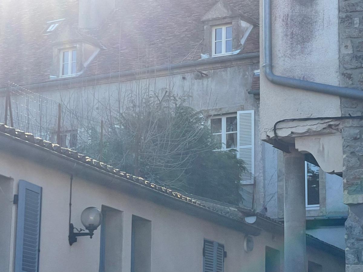 Hotel Du Commerce Semur-en-Auxois Exteriér fotografie